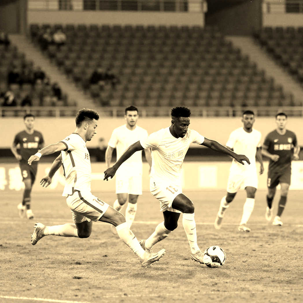 CAHN Begin a Long Season Already Wounded: The Bill From a Match Nobody Remembers CAHN Begin a Long Season Already Wounded: The Bill From a Match Nobody Remembers