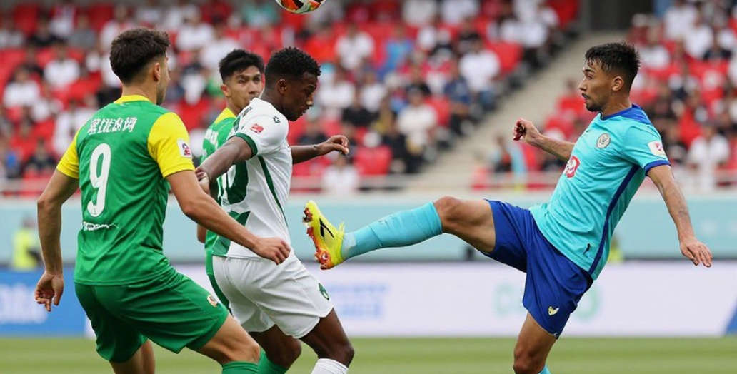 Bên mép khung hình: Celtic, Hibernian và chuỗi quyết định mùa hè Scotland