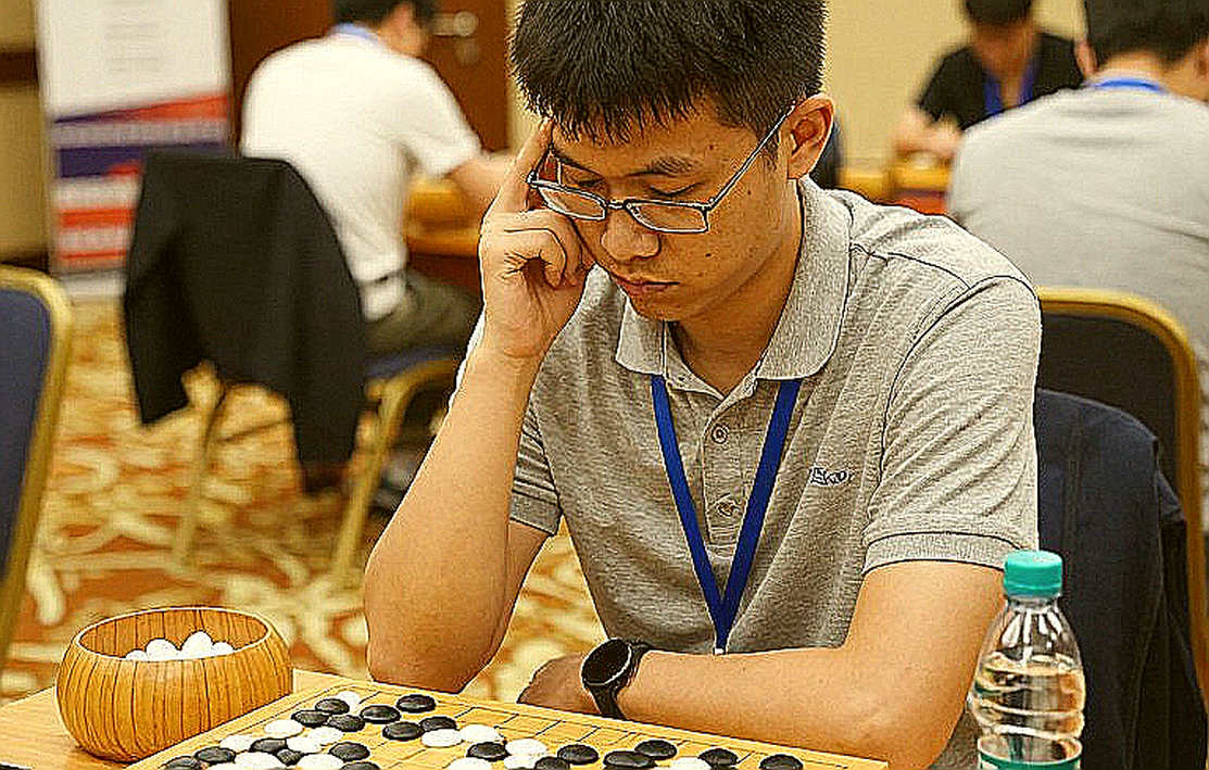 5.e5 trong Italian Game: Vũ khí thực dụng hay bài toán chuyển vị chưa có lời giải