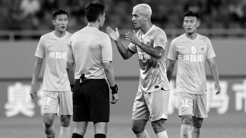 Dong Nai FC vs Hanoi Police: Two Suspensions, a Patched-Up Defence and the Cong Phuong Equation Dong Nai FC vs Hanoi Police: Two Suspensions, a Patched-Up Defence and the Cong Phuong Equation