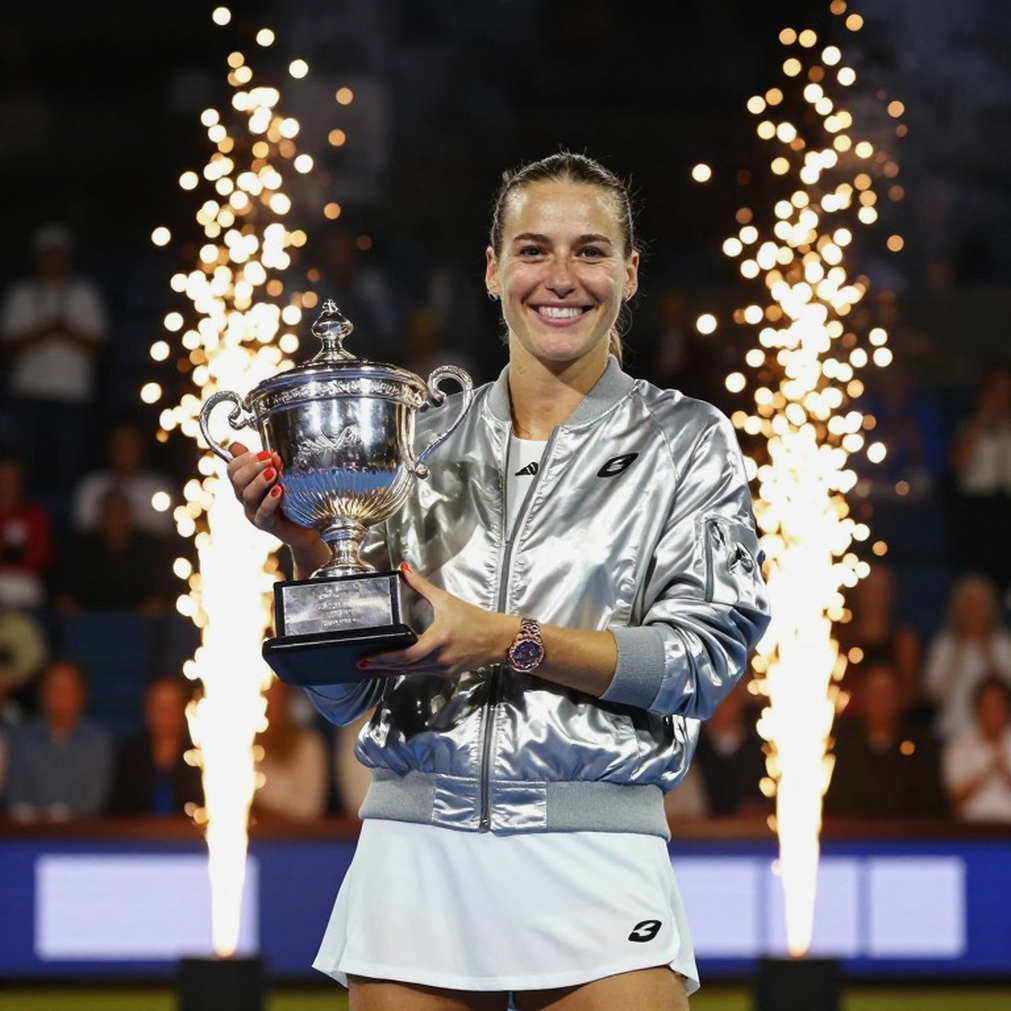 Elena Rybakina Withdraws from Billie Jean King Cup: The World No. 1 and the Question of Load Management Before Exhaustion Elena Rybakina Withdraws from Billie Jean King Cup: The World No. 1 and the Question of Load Management Before Exhaustion