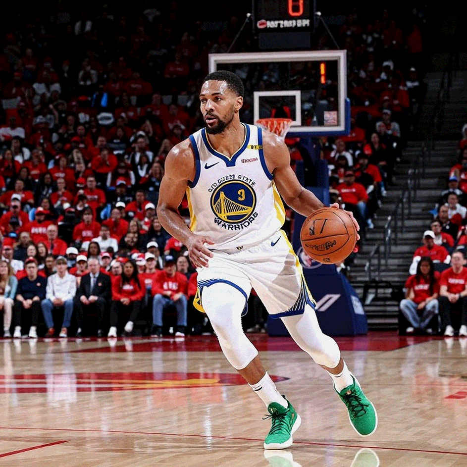 Cửa quay hai giờ: Cam Payne, Beşiktaş và khoảng trống Mike James ở Anadolu Efes
