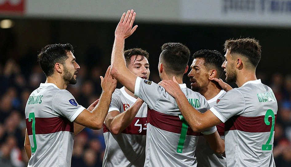 Rade Obrenovic và trận Lille – Galatasaray: Một bản tin trọng tài, nhiều điểm mù trước giờ bóng lăn